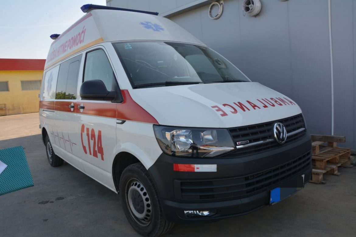 EC46C922-DD7F-41EE-9E3F-9FB699C09443