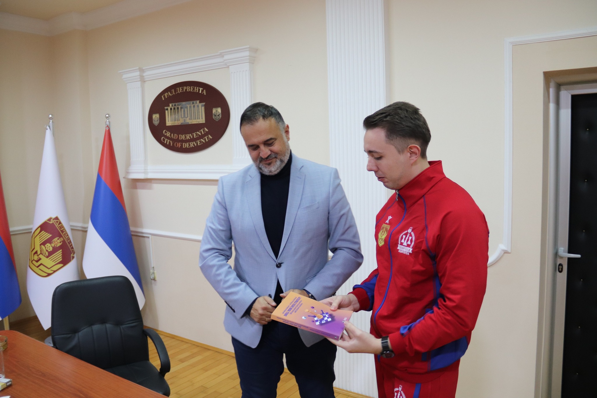 580894093_824420800176122_3894836742036544434_n