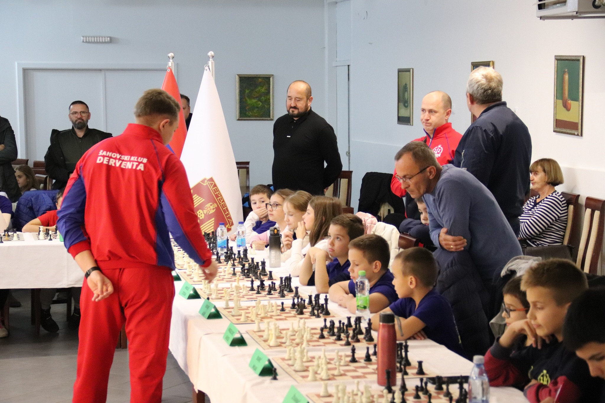 580984168_824380413513494_1666138572944743483_n