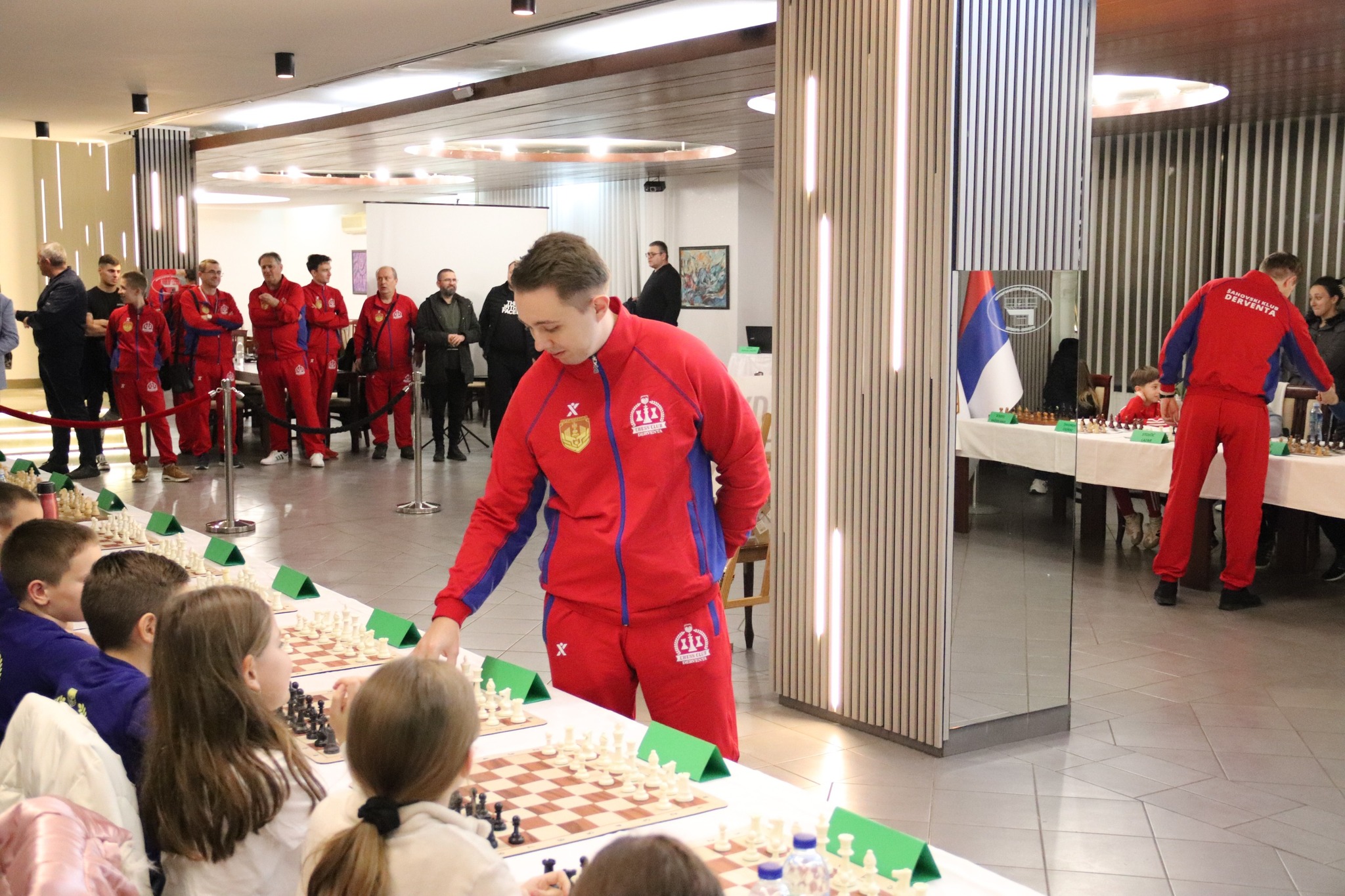 581020380_824379373513598_7501580074603943067_n