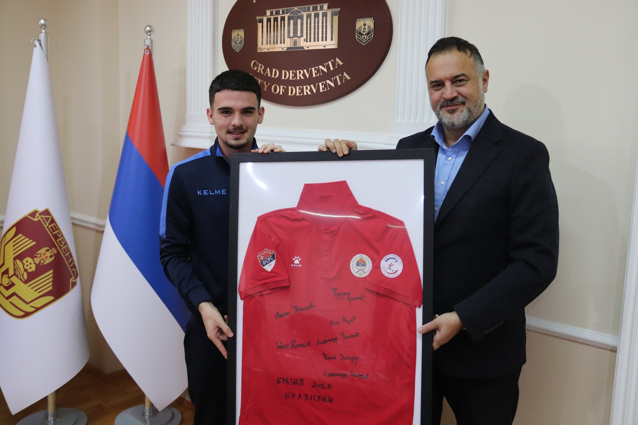 589949130_837714368846765_7954783319213107156_n