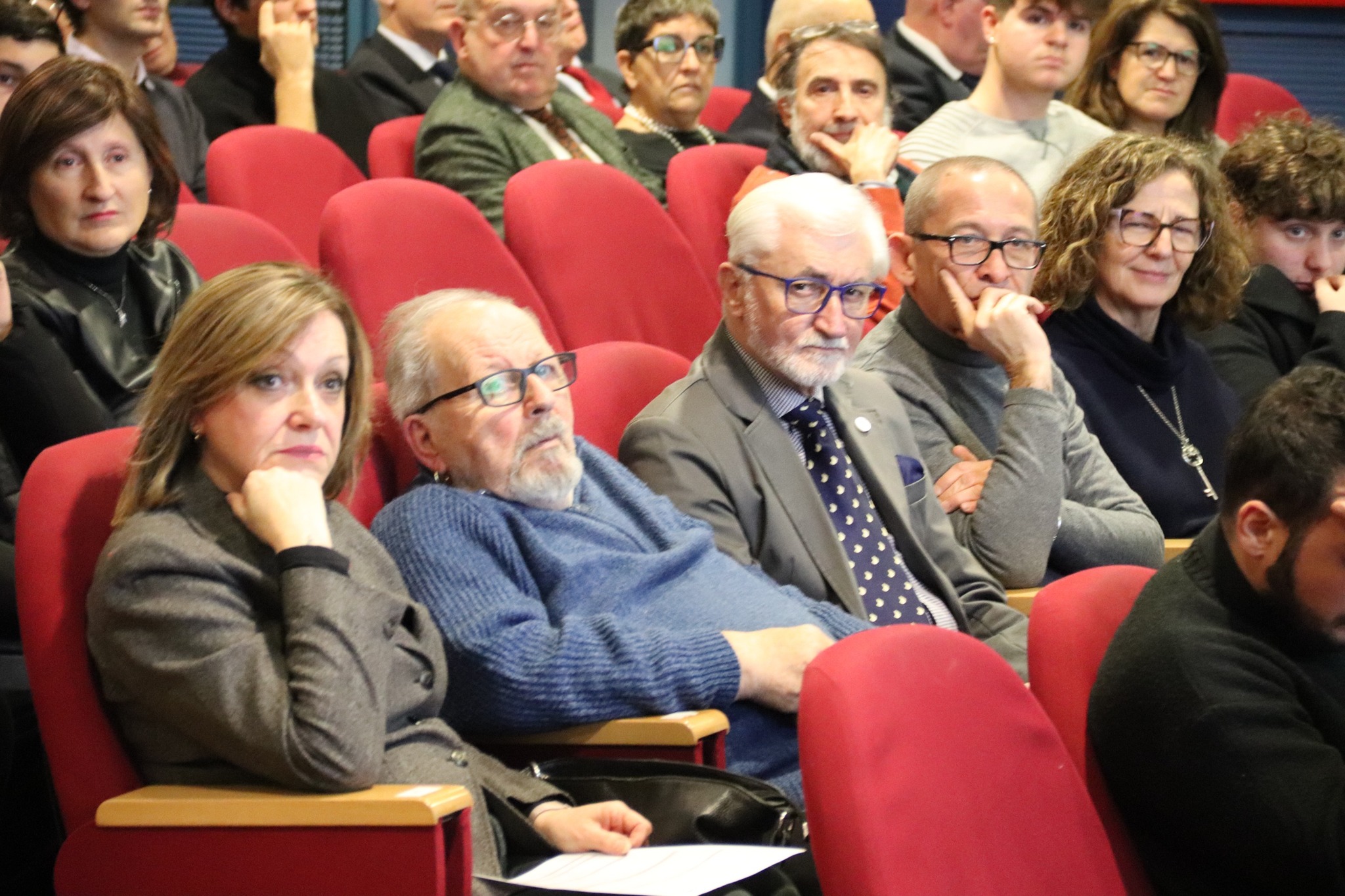 594244506_842276525057216_7328931946695771053_n