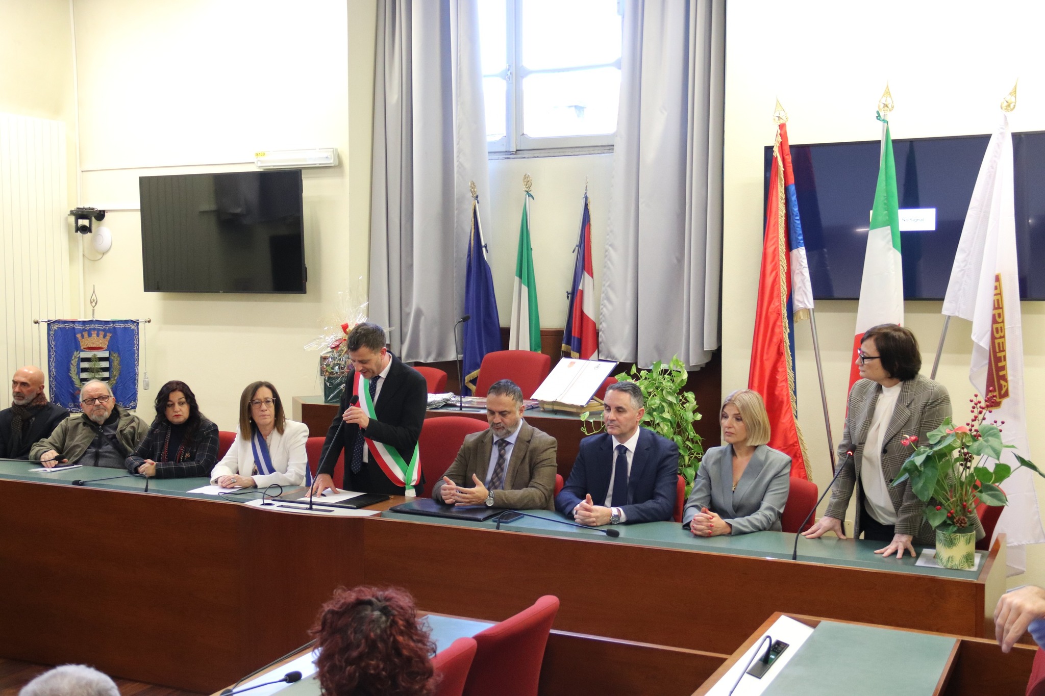 595163209_842945651656970_3898541737080442656_n