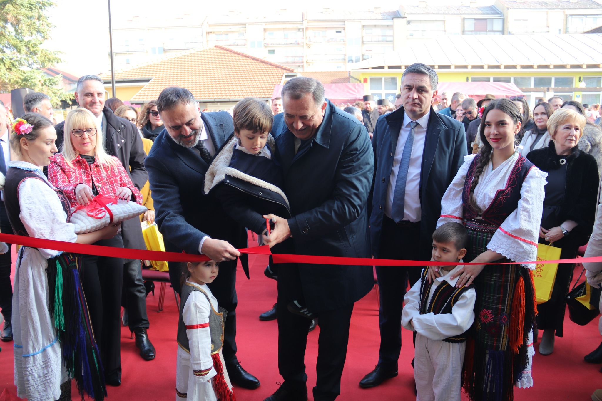 597310785_849922707625931_1309223631456072936_n