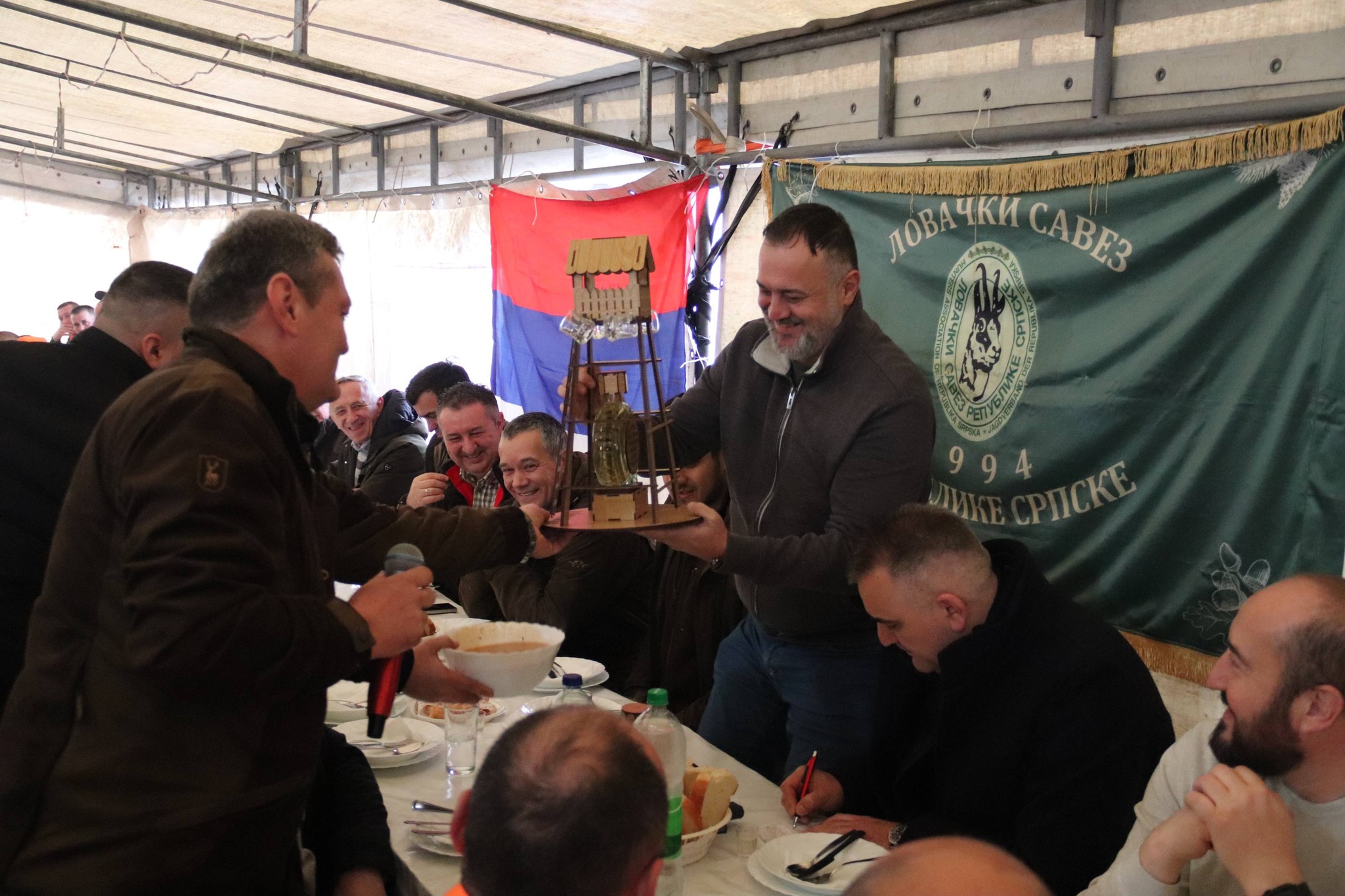 619147448_880310921253776_6678239191209921360_n