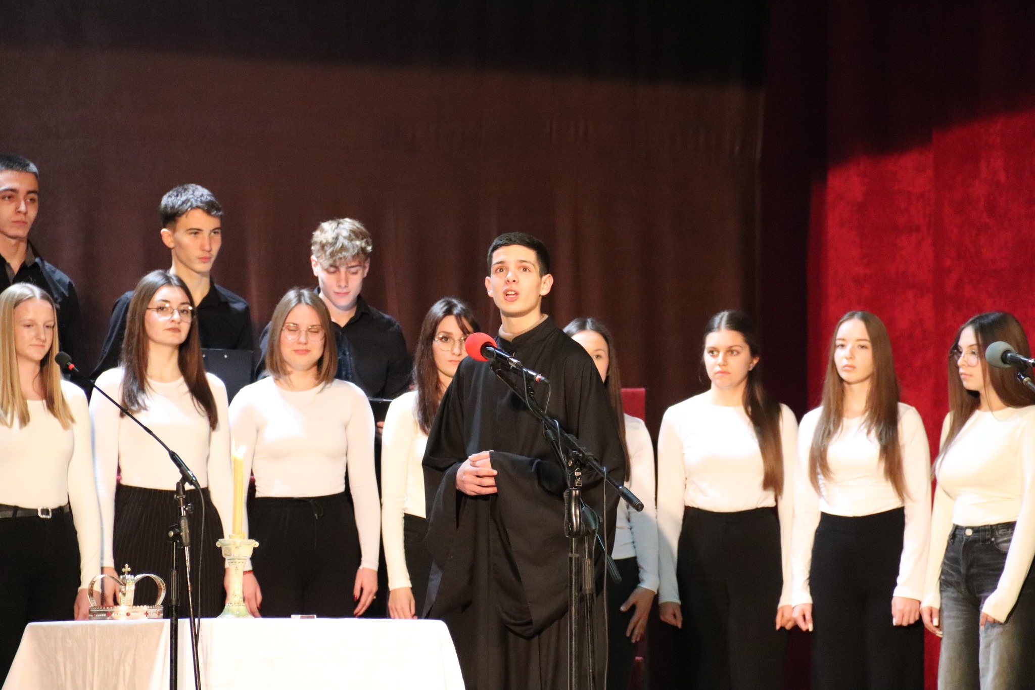 621910555_880472074570994_453318005788477529_n